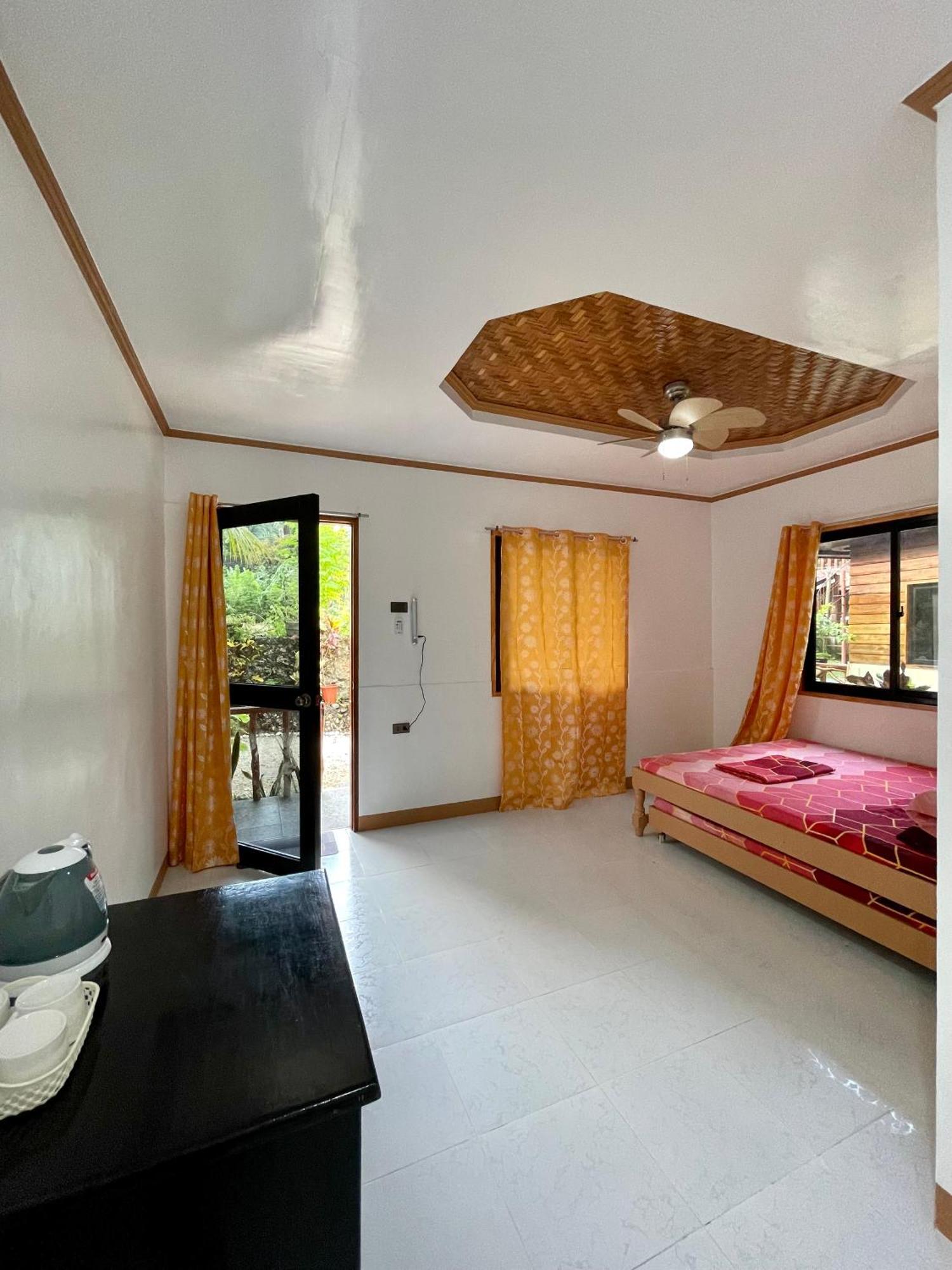 סיקיהור Ana'S Bungalow מראה חיצוני תמונה