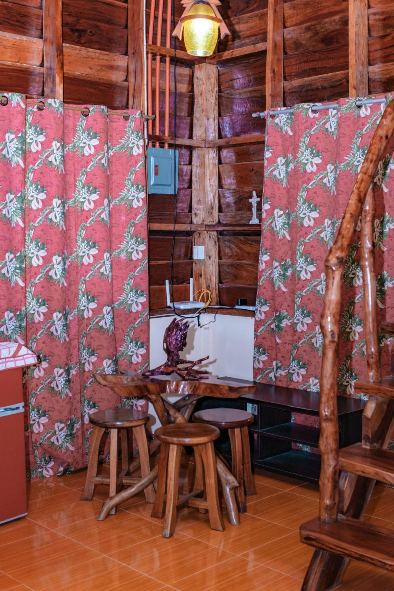 סיקיהור Ana'S Bungalow מראה חיצוני תמונה